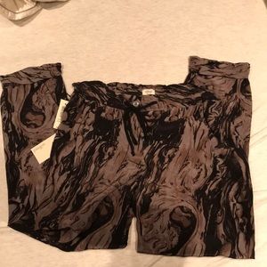 Wilfred Pants - NWT Wilfred washed silk pants Wilfred Pants - NWT Wilfred washed silk pants